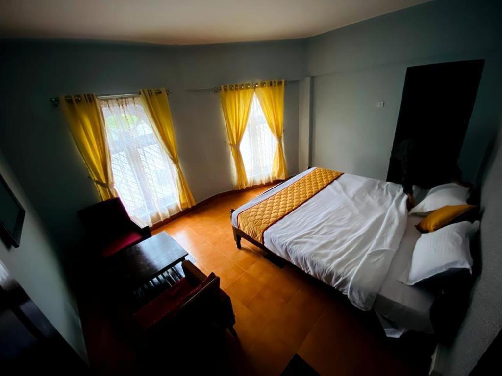 Bob Leisure Hotel อูตี ภายนอก รูปภาพ